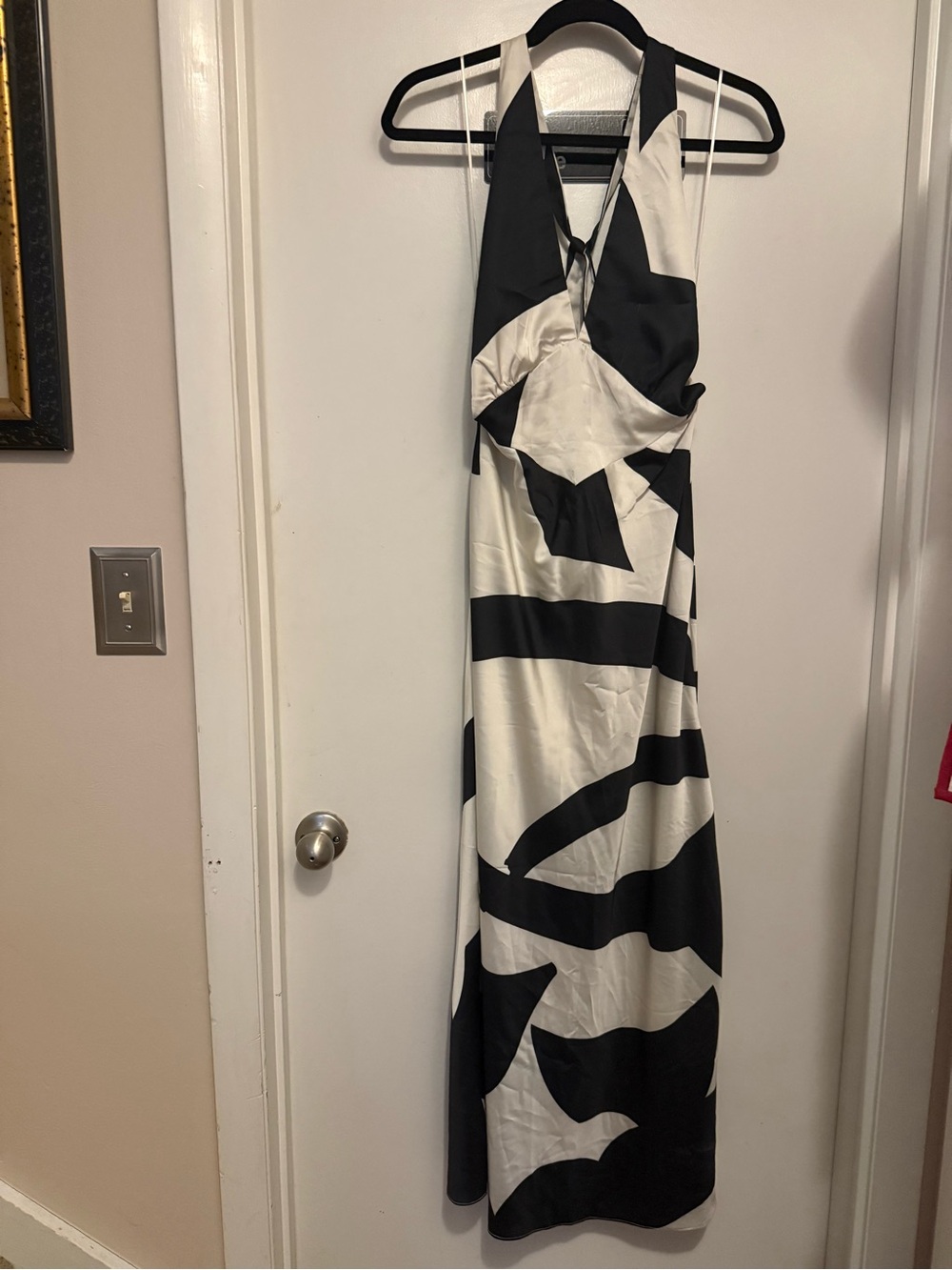 Bardot Black and White Graphic Halter Maxi Dress size 8